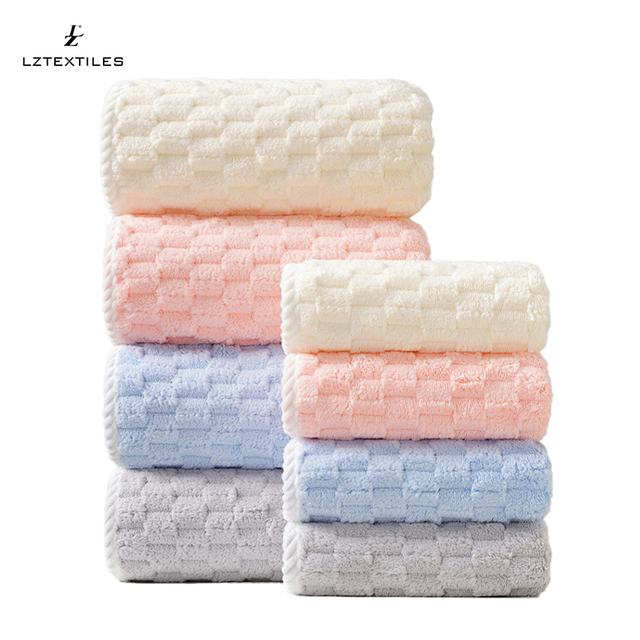 Cloud Pattern High Quality Microfiber Bath Towel